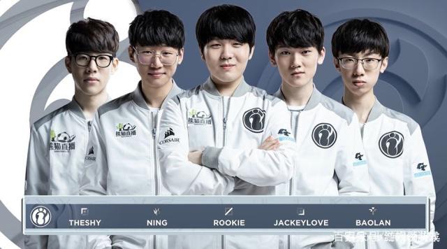 评论和舆论 评论和舆论