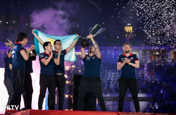 队在比赛中 队在比赛中