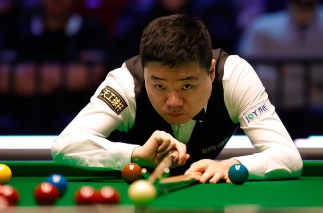 这两笔动作 这两笔动作